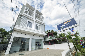 Airy Syariah Pemurus Baru Bumi Mas Raya 25 Banjarmasin Hotel Banjarmasin  Exterior foto